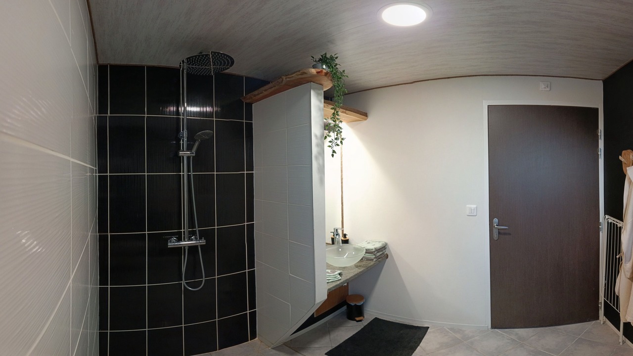 Photo of Bathroom in Dury