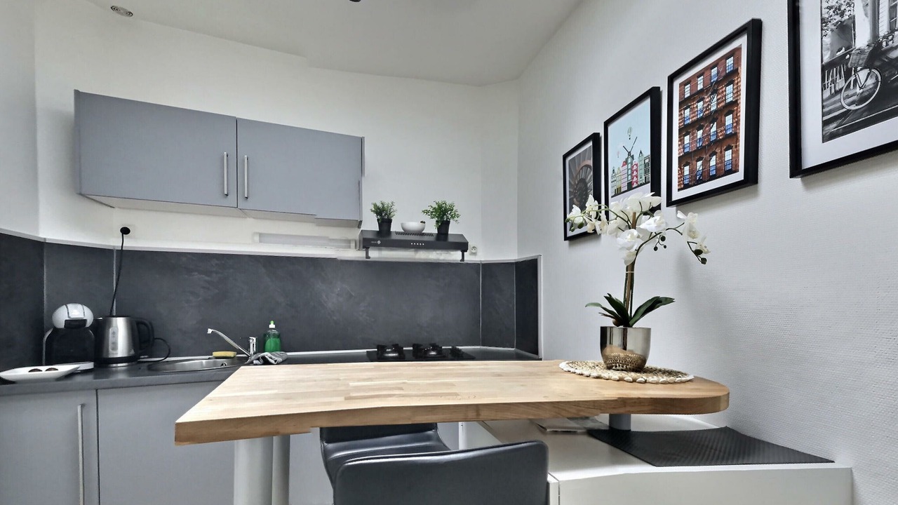 Photo of Kitchen in Saint-Honore - Jeanne d'Arc