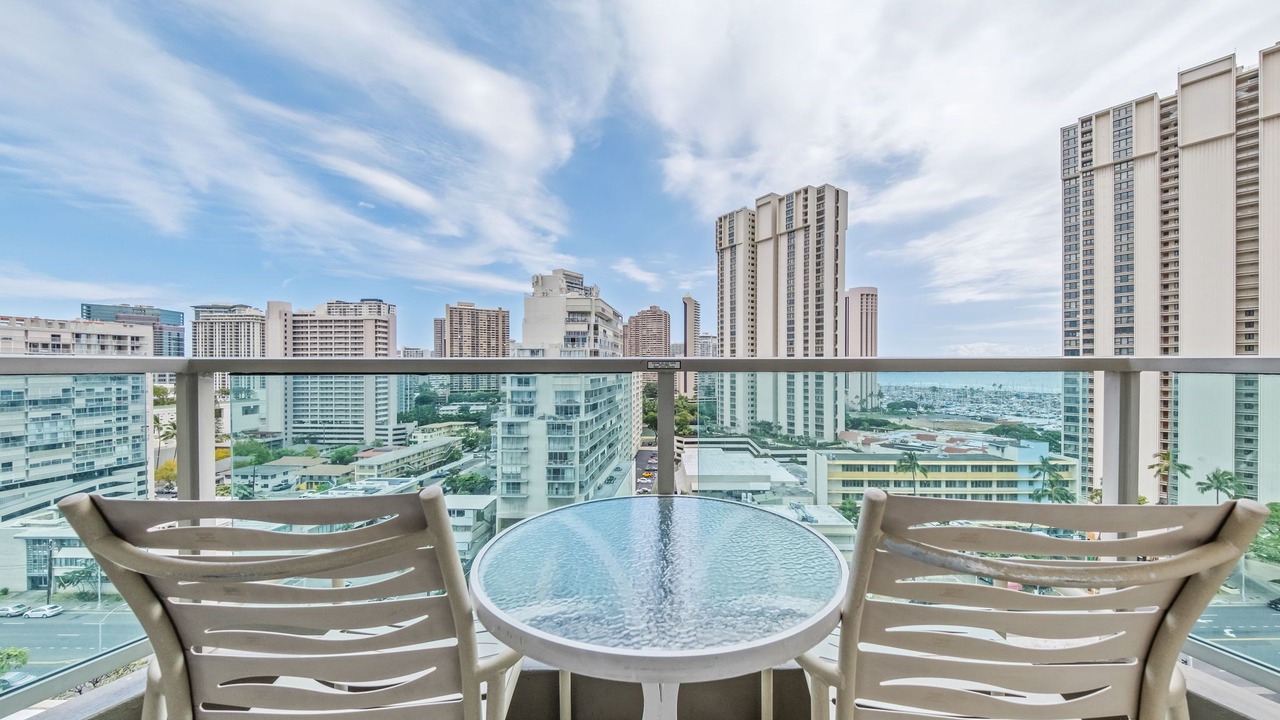 Photo of Patio Balcony in Ala Moana