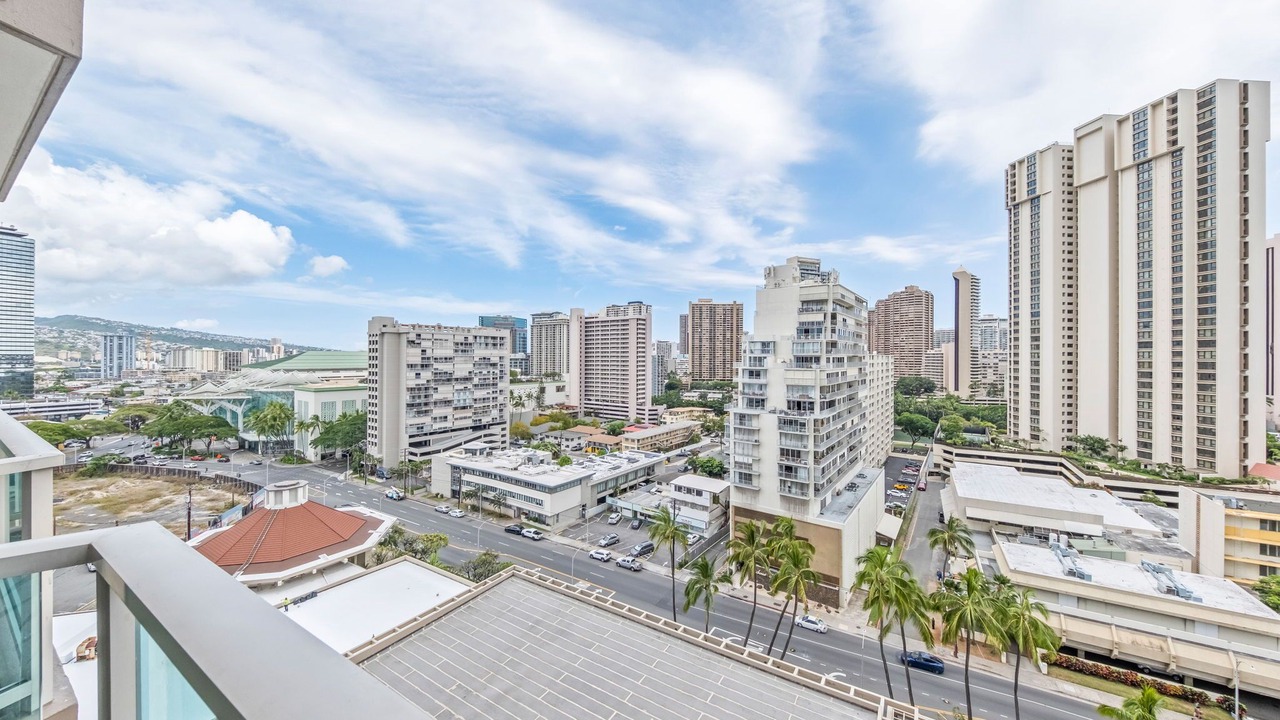 Photo of Patio Balcony in Ala Moana