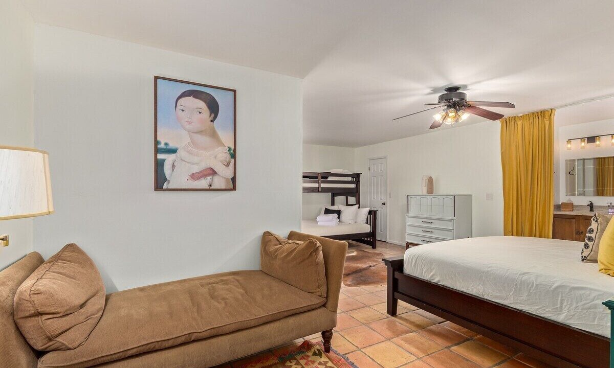 Photo of Bedroom in Mesa