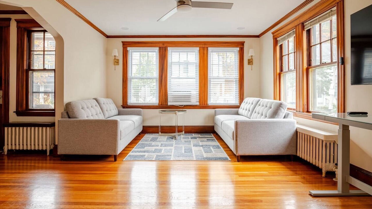 Photo of Livingroom in St. Elizabeth's