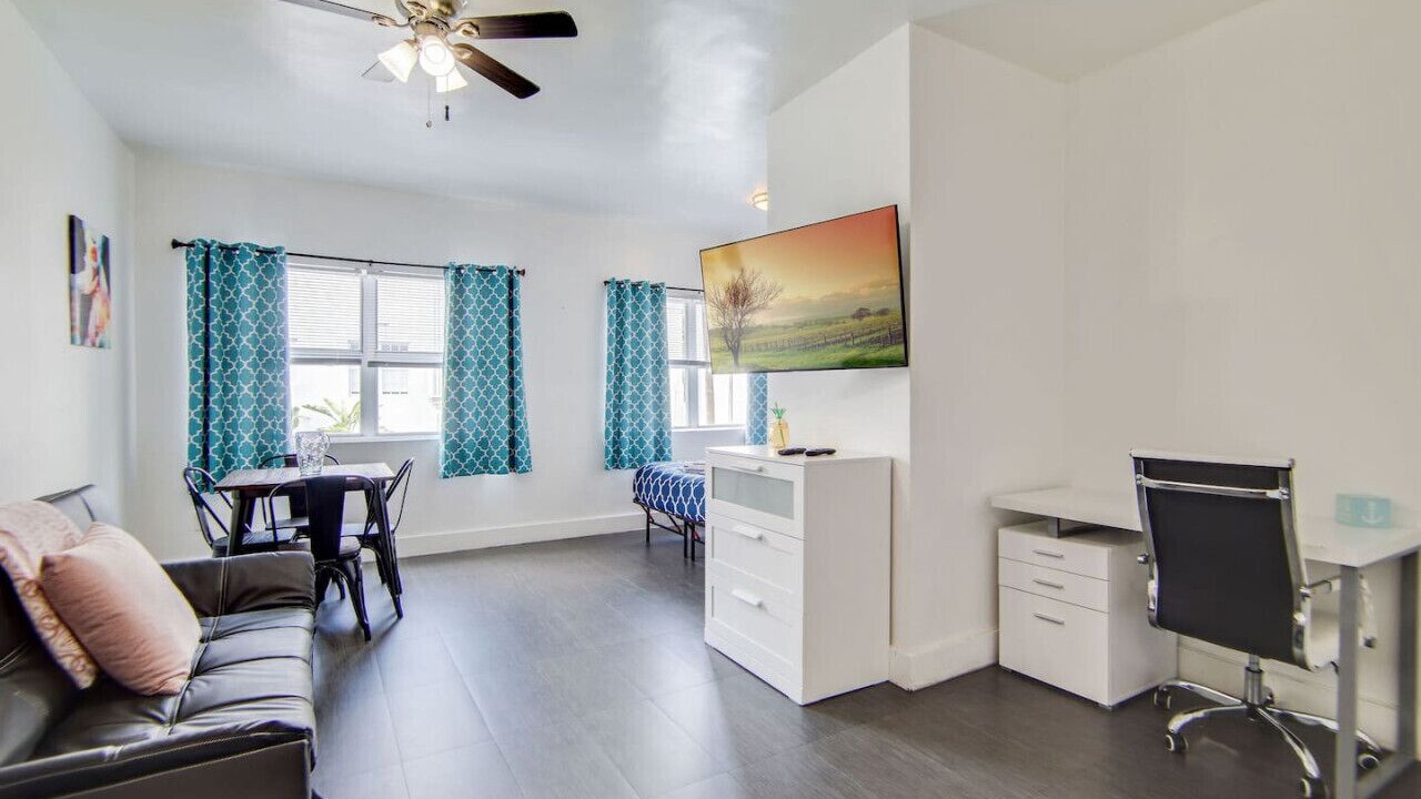 Photo of Livingroom in Flamingo/Lummus
