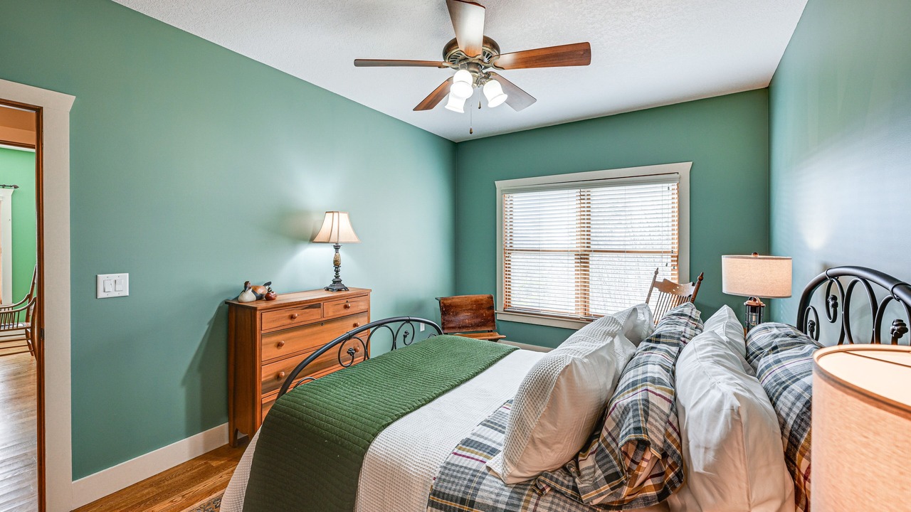 Photo of Bedroom in Dillard