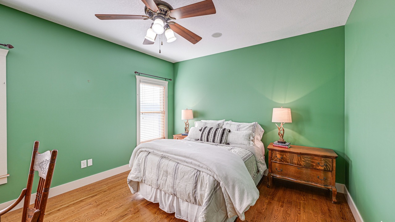 Photo of Others in Dillard