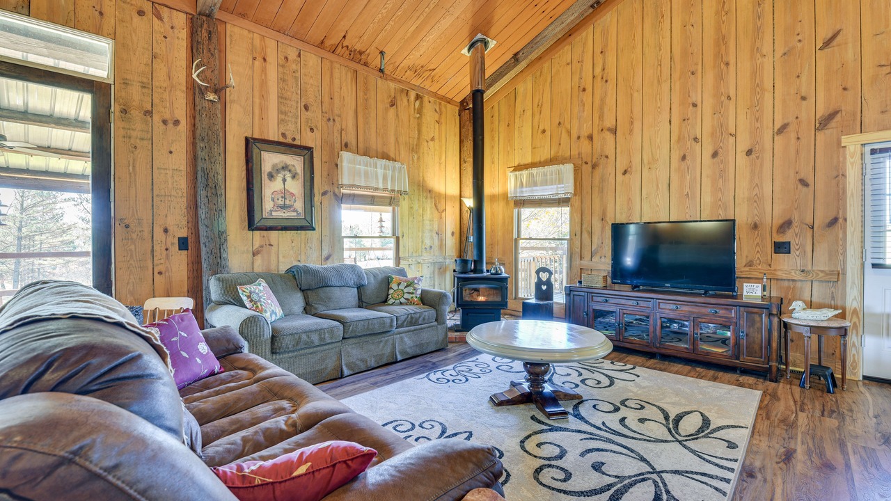 Photo of Bedroom in Enterprise