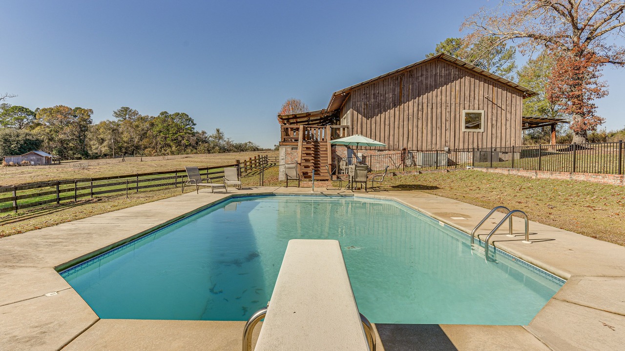 Photo of Outdoor in Enterprise