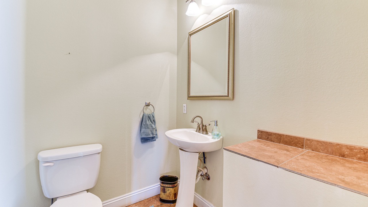 Photo of Bathroom in Enterprise