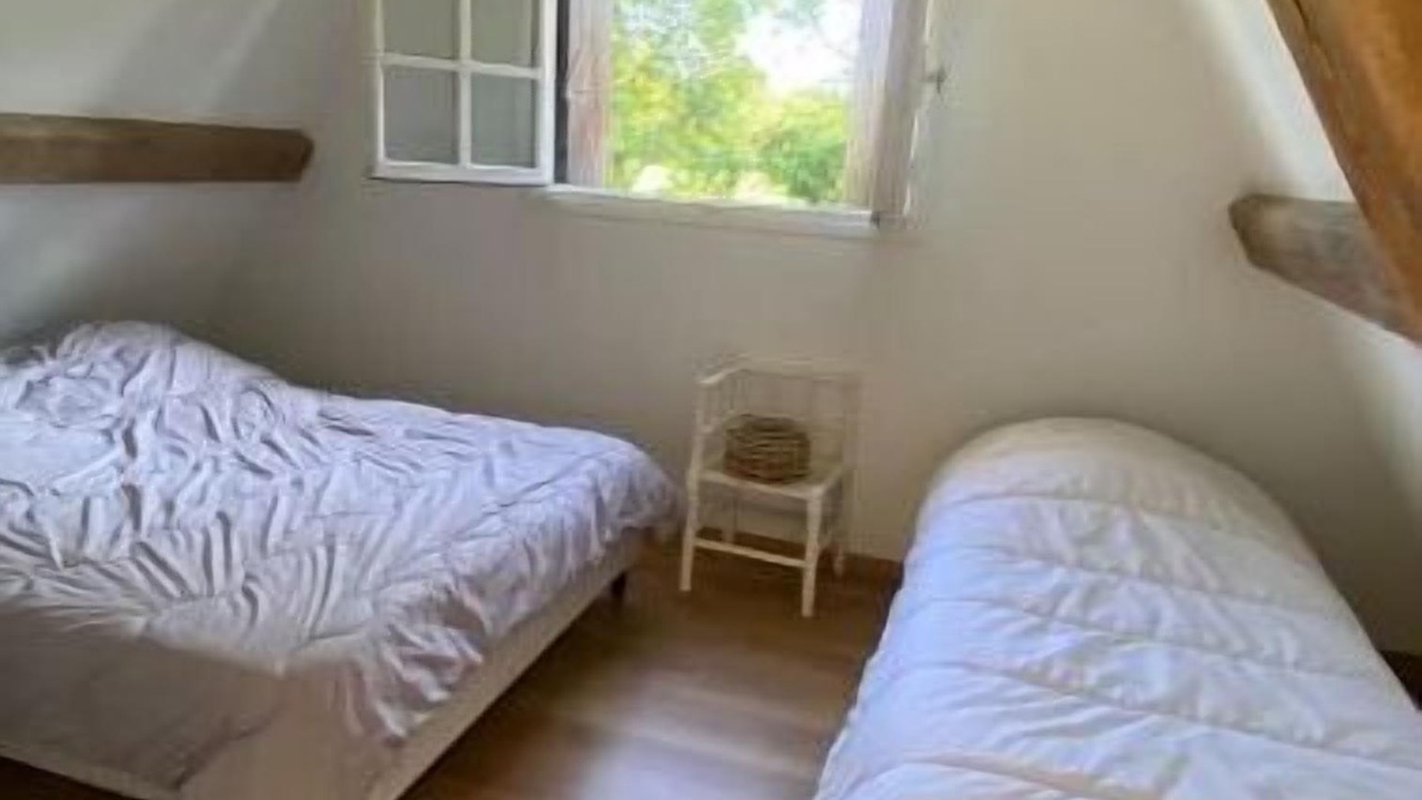 Photo of Bedroom in Saint-Pierre-de-Cormeilles