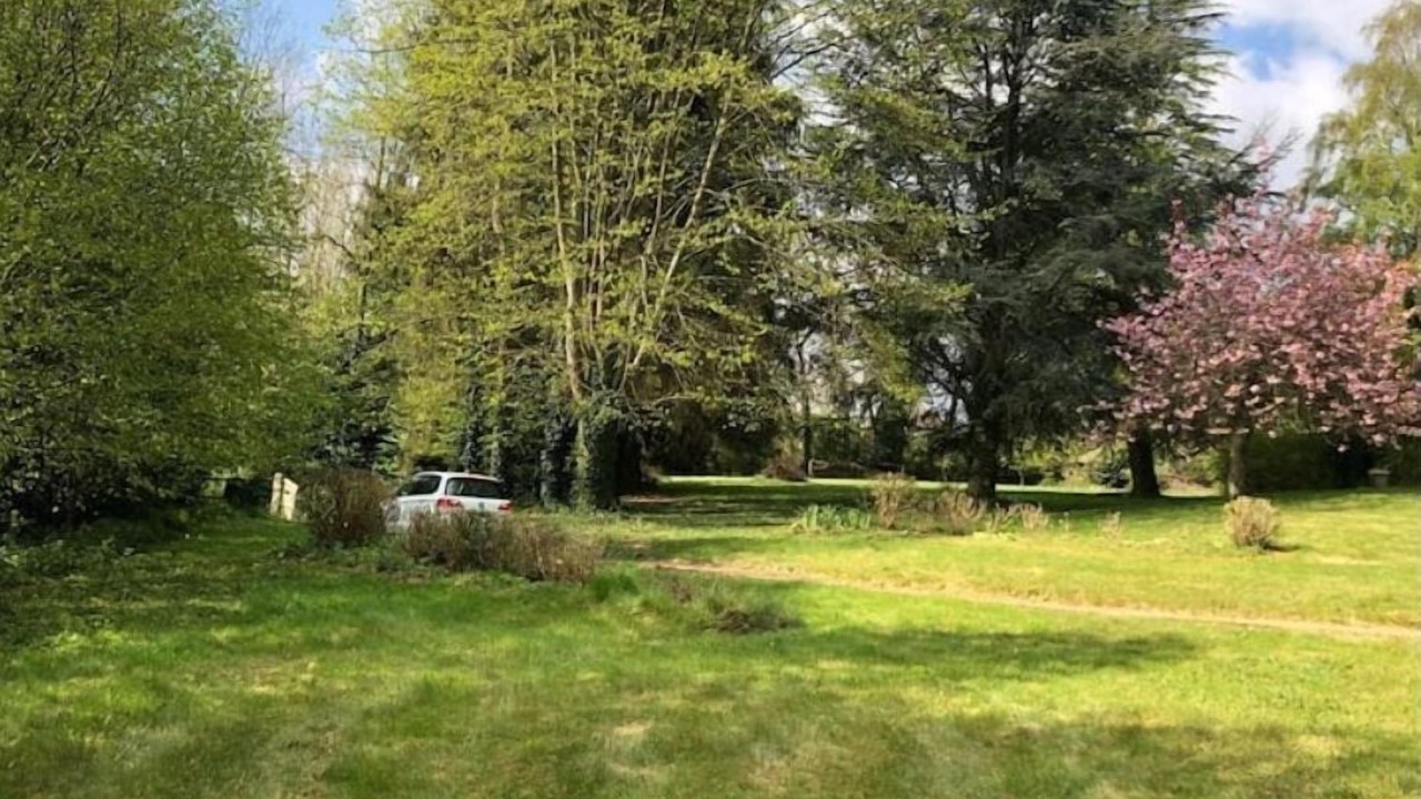 Photo of Outdoor in Saint-Pierre-de-Cormeilles