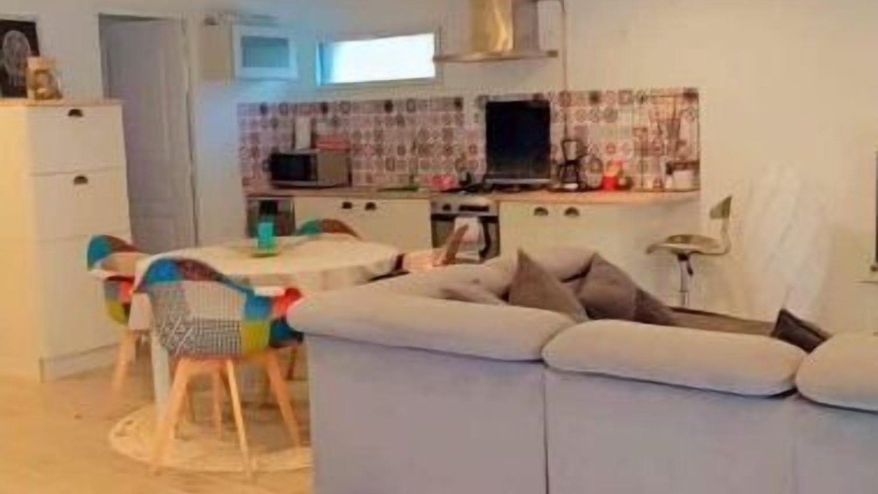 Photo of Others in Liffre