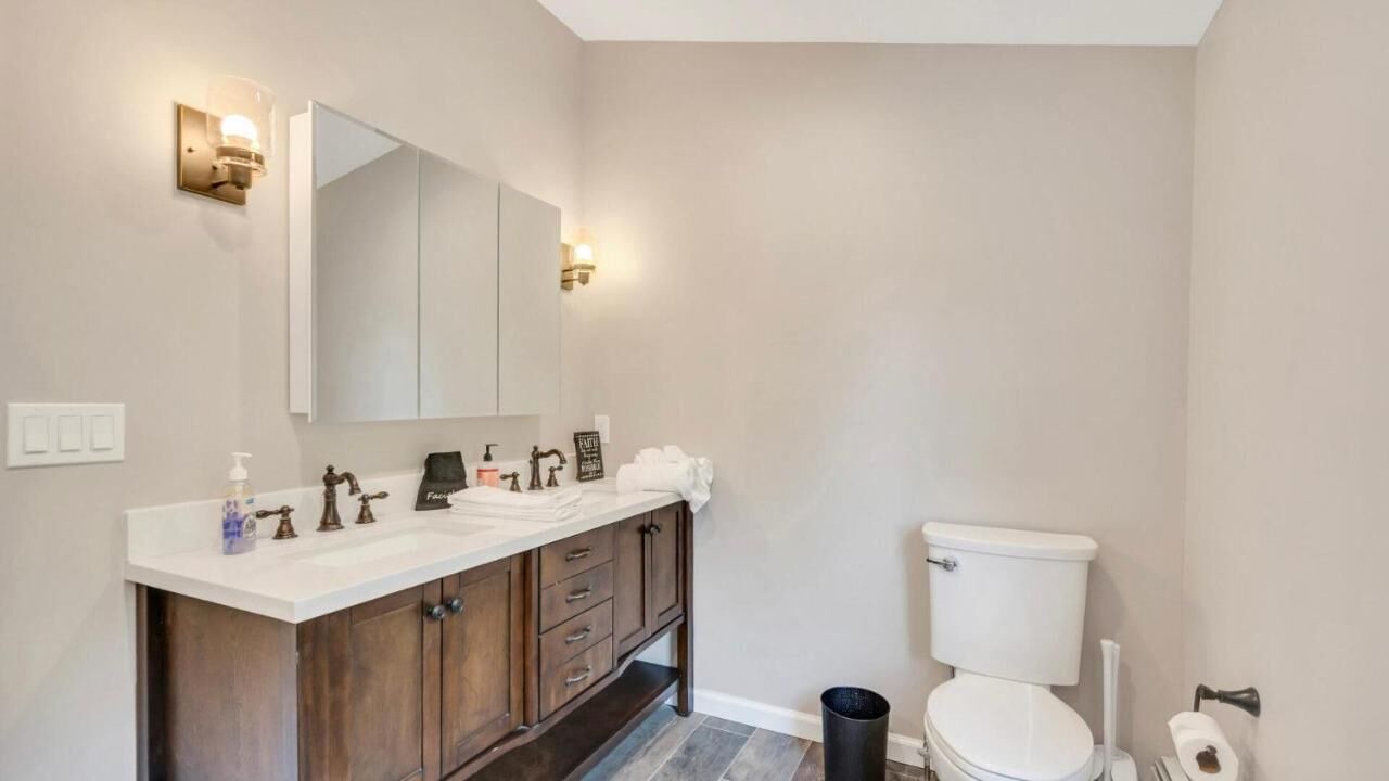 Photo of Bathroom in Greenport West