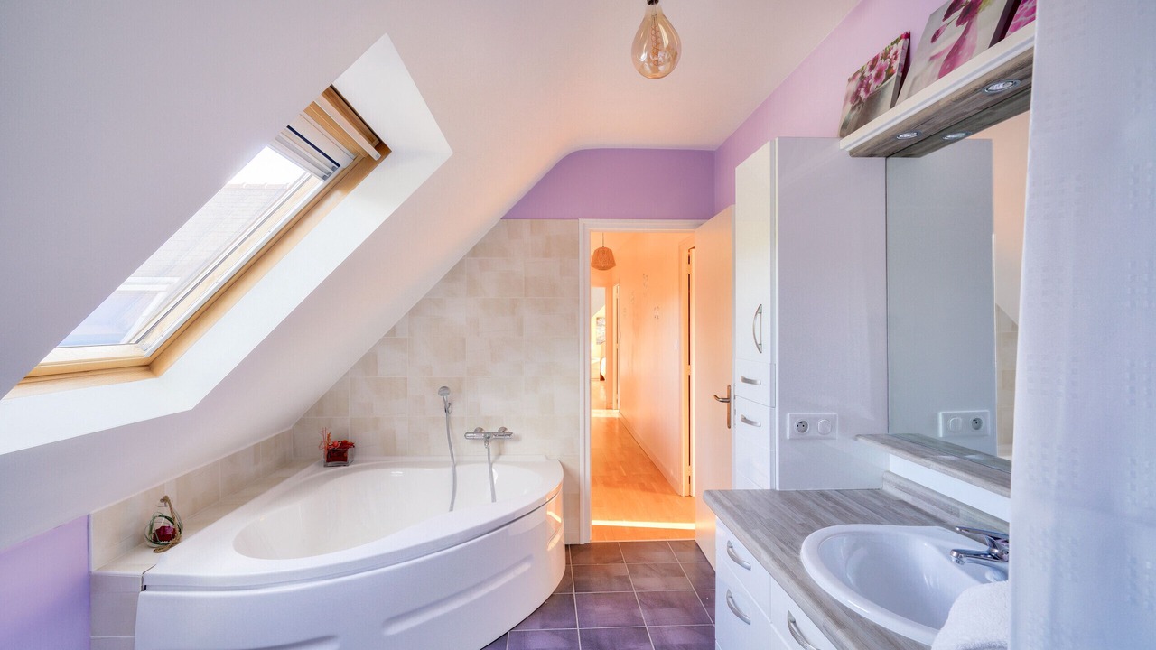 Photo of Bathroom in Ploneour-Lanvern