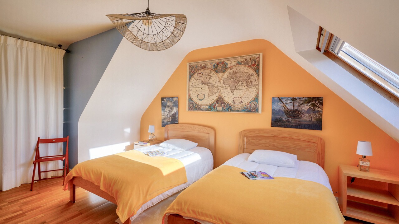 Photo of Bedroom in Ploneour-Lanvern