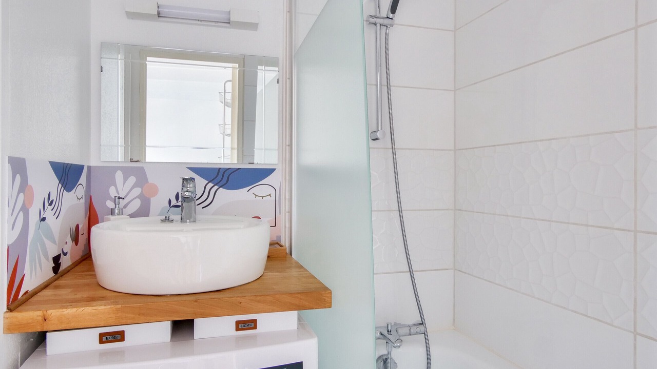 Photo of Bathroom in Saint-Vincent-sur-Jard