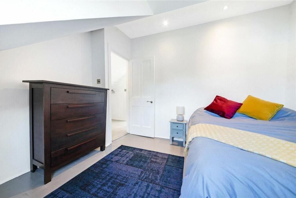 Photo of Bedroom in Askew