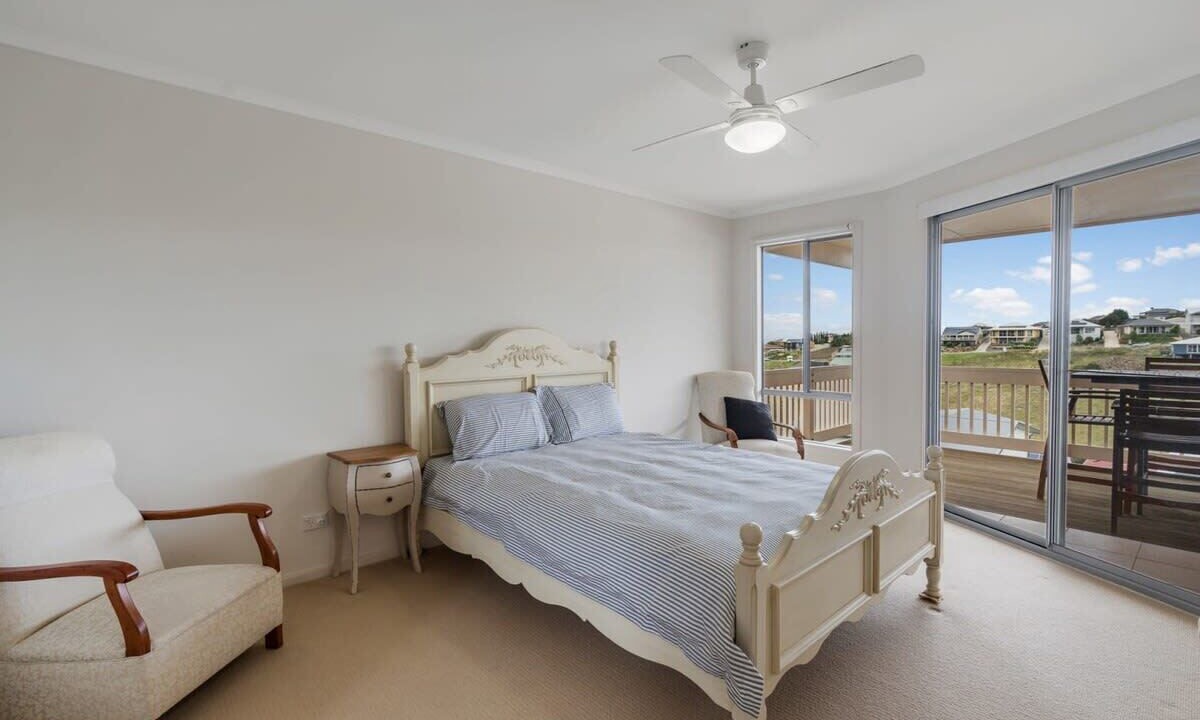 Photo of Bedroom in Encounter Bay