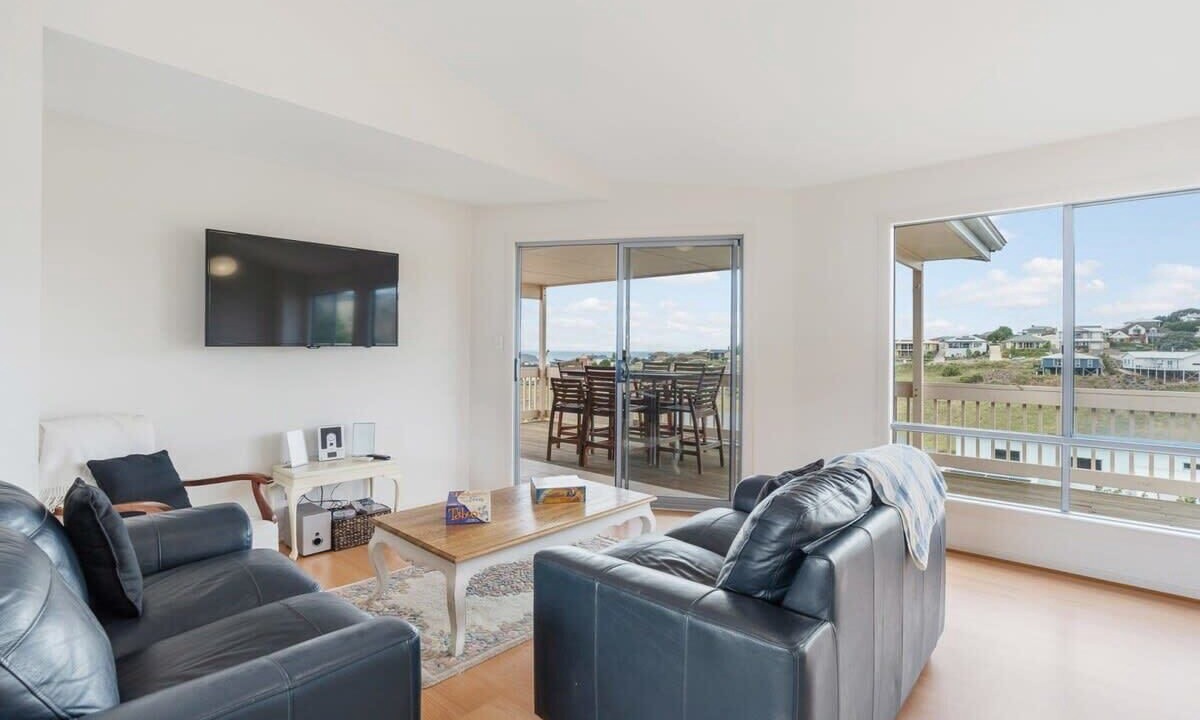 Photo of Livingroom in Encounter Bay