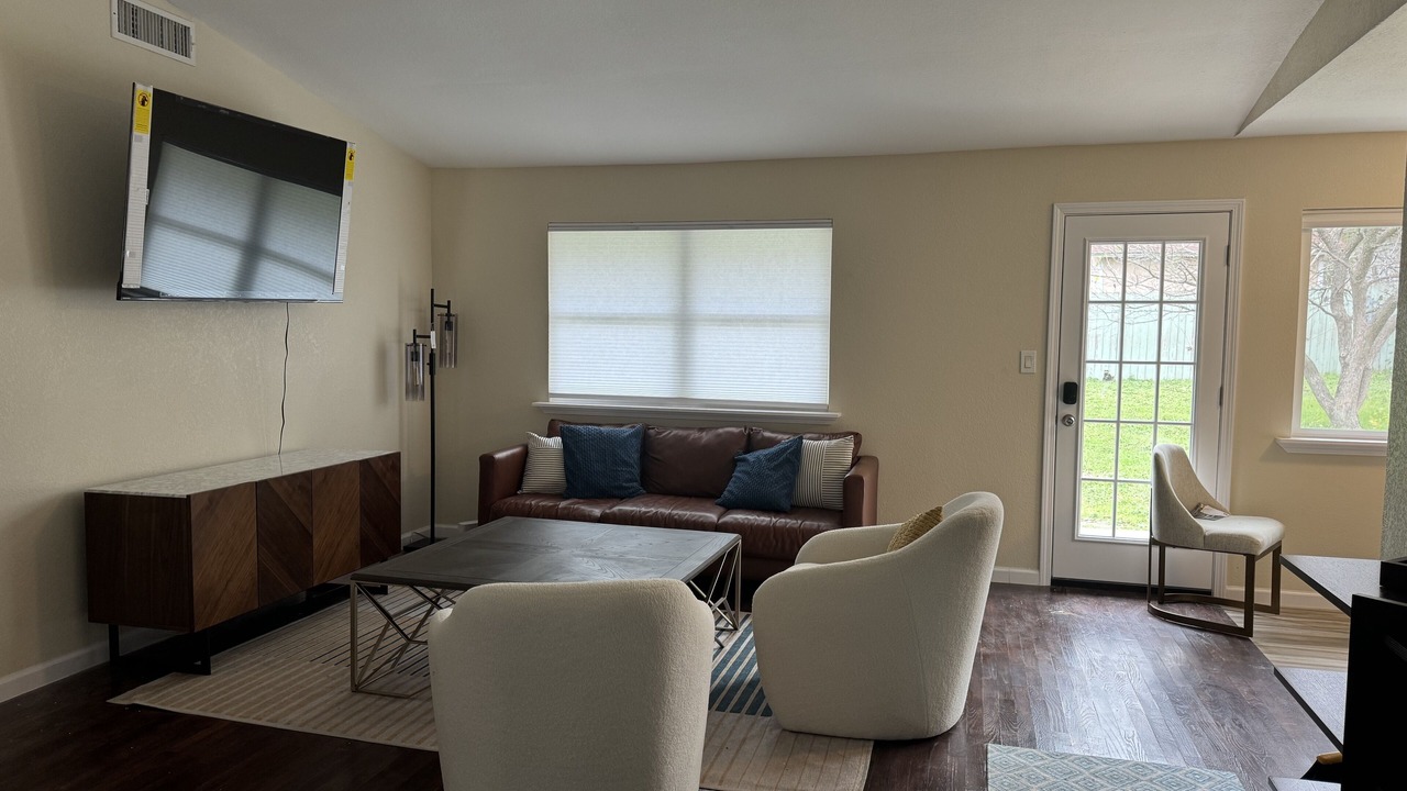 Photo of Livingroom in Austin