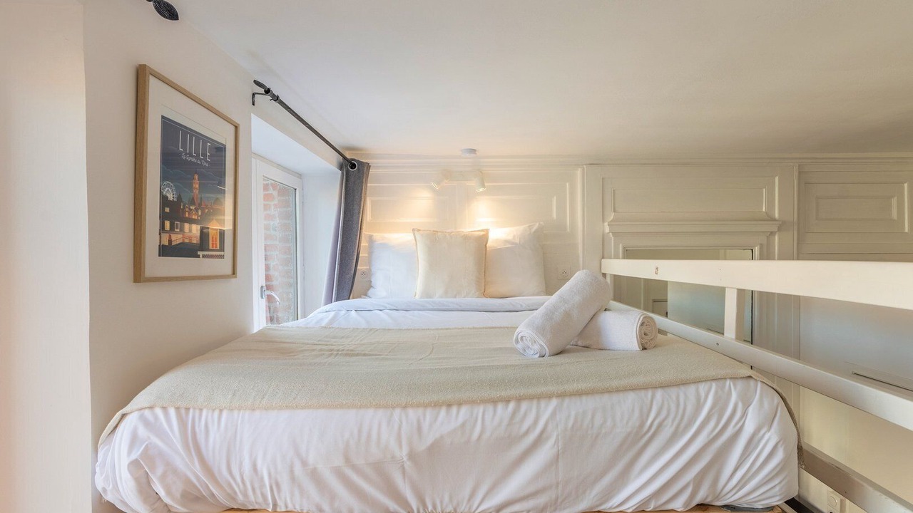 Photo of Bedroom in Vauban Esquermes