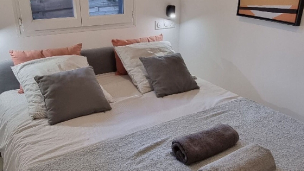 Photo of Bedroom in Cabries