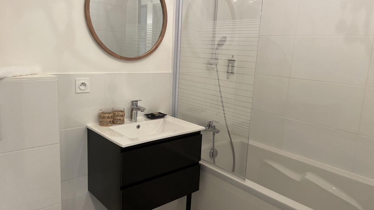 Photo of Bathroom in Entraigues-sur-la-Sorgue