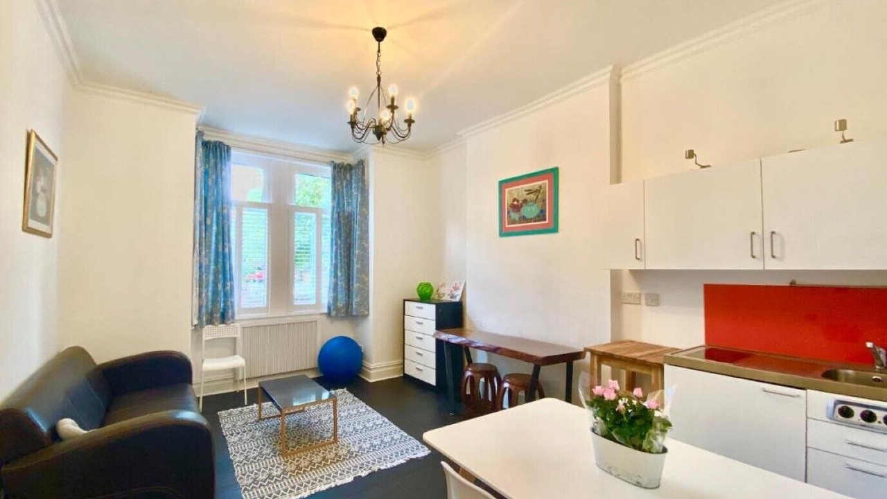 Photo of Livingroom in Wimbledon