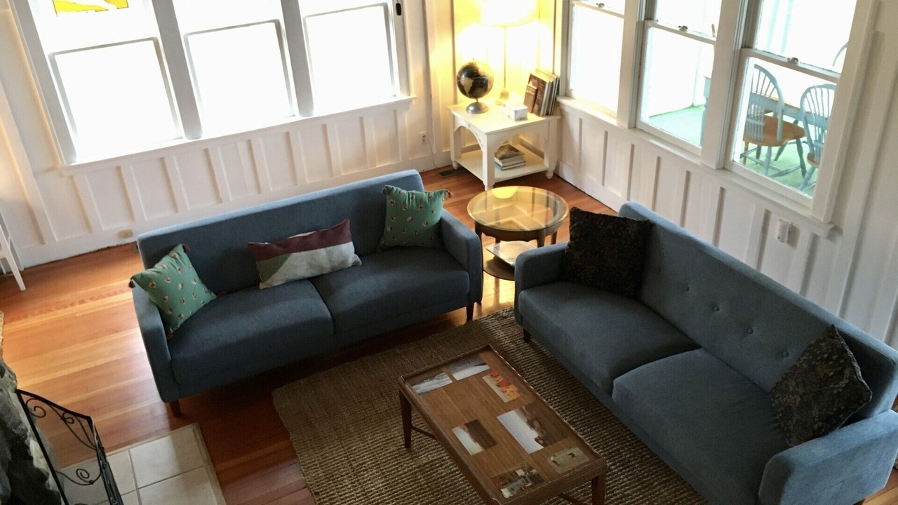 Photo of Livingroom in Lexington