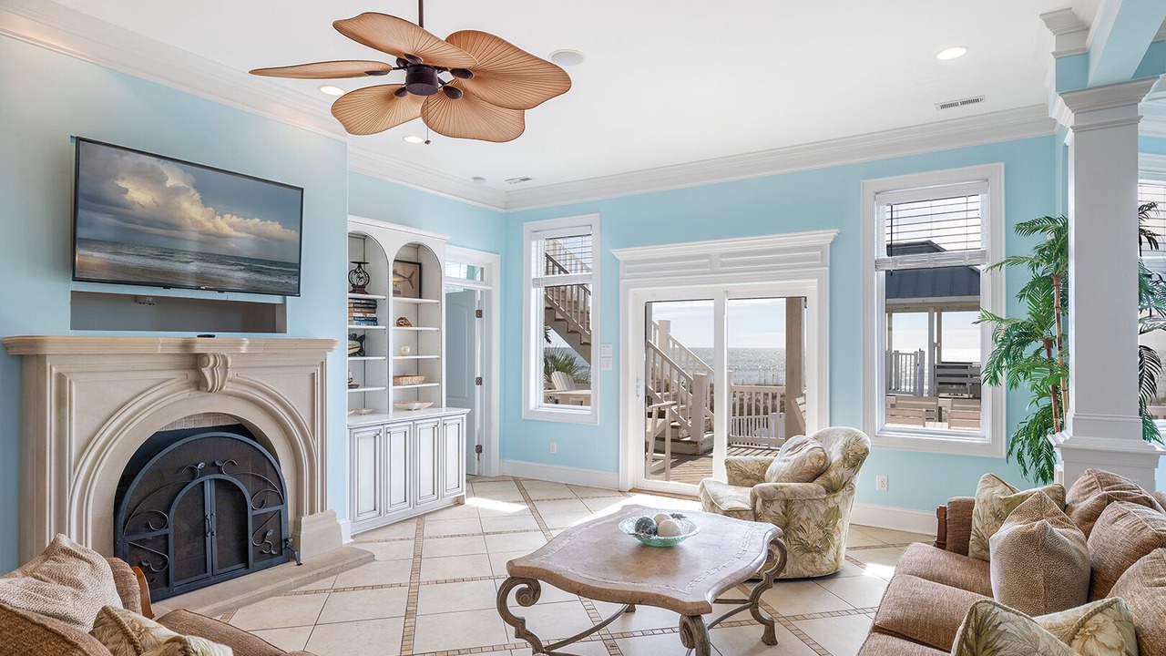 Photo of Livingroom in Emerald Isle