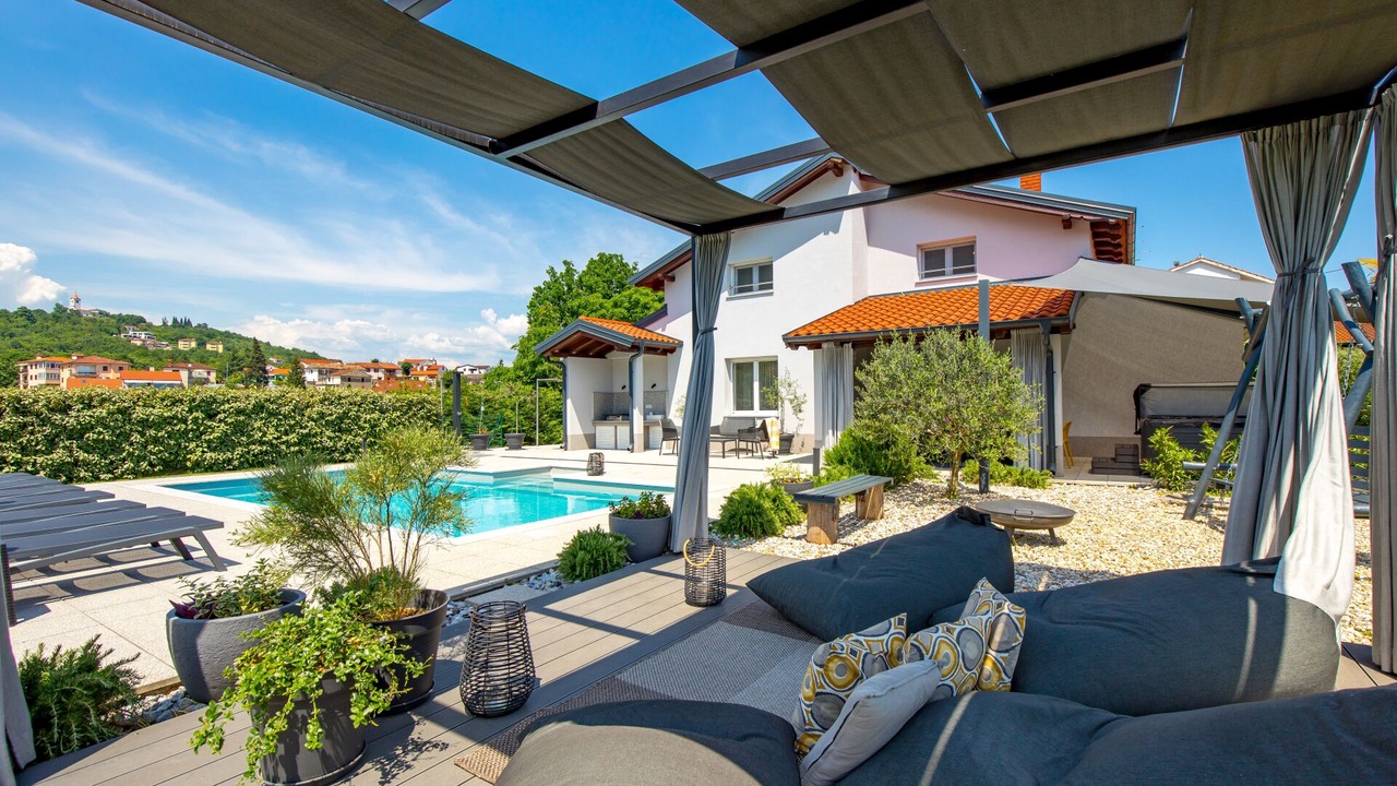 Photo of Outdoor in Mihotici