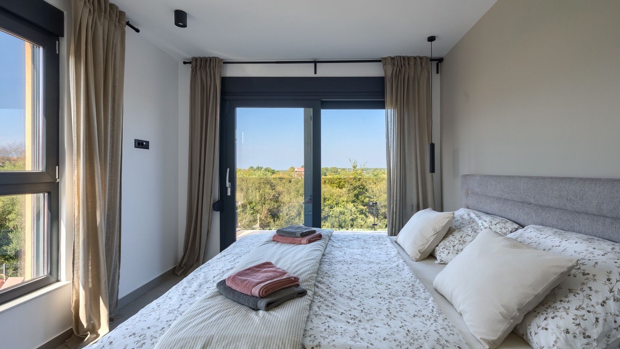 Photo of Bedroom in Tar