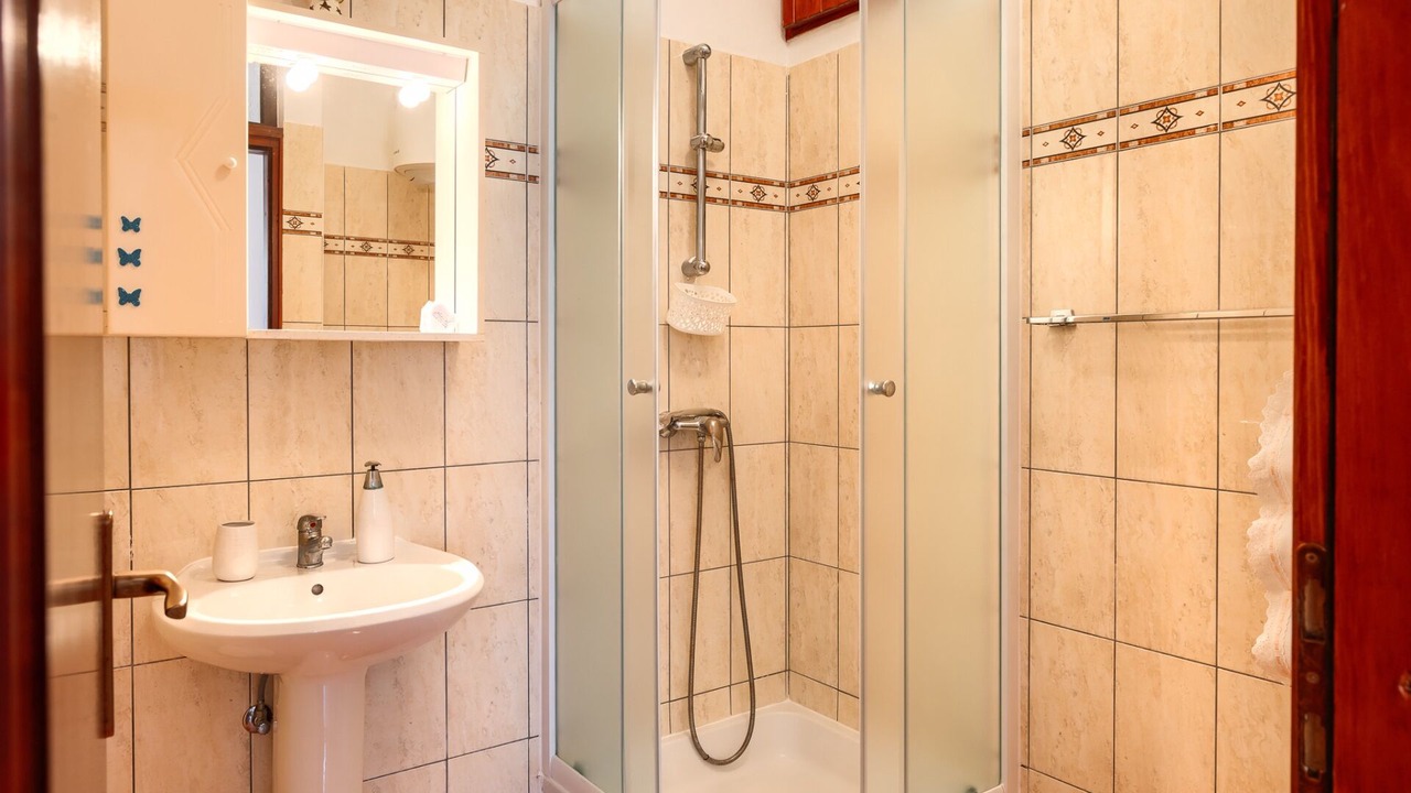 Photo of Bathroom in Momjan