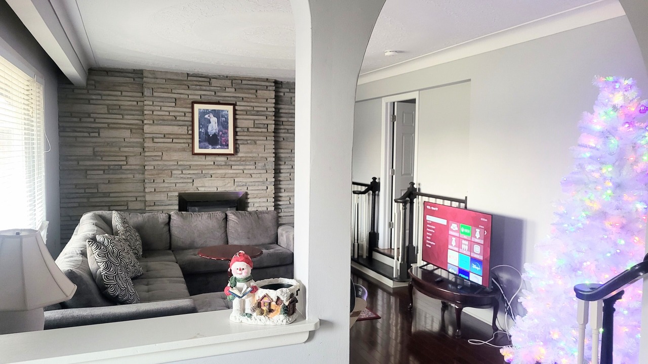 Photo of Livingroom in Thorold