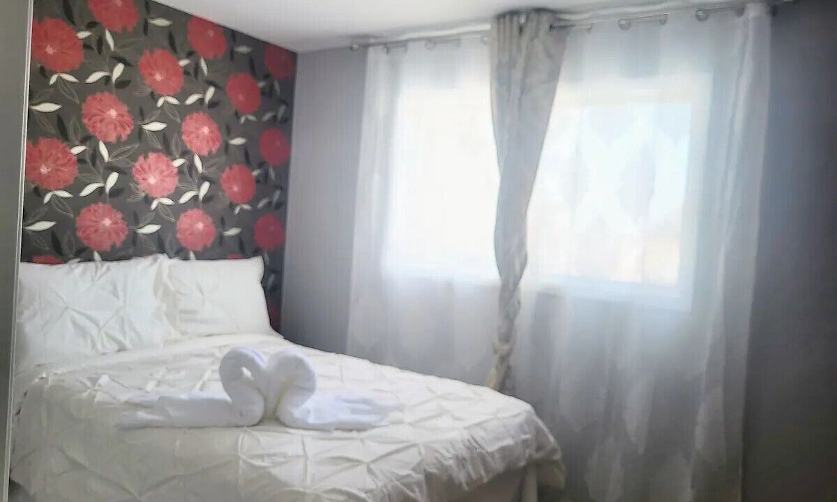 Photo of Bedroom in Thorold