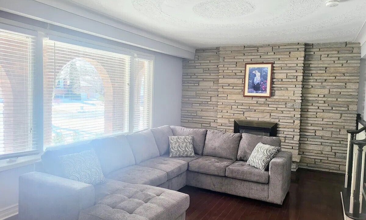 Photo of Livingroom in Thorold