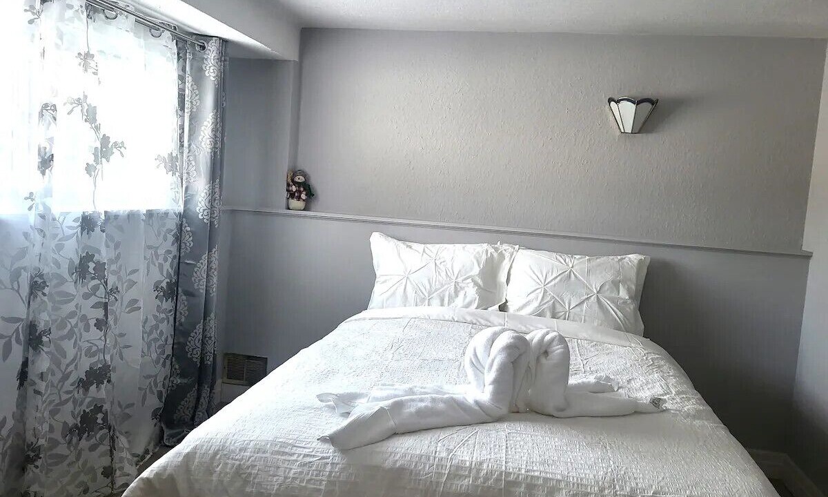 Photo of Bedroom in Thorold