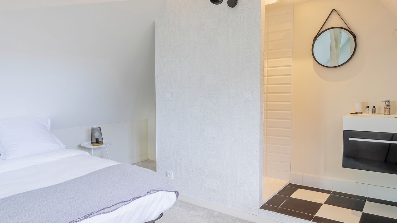 Photo of Bedroom in Crespieres