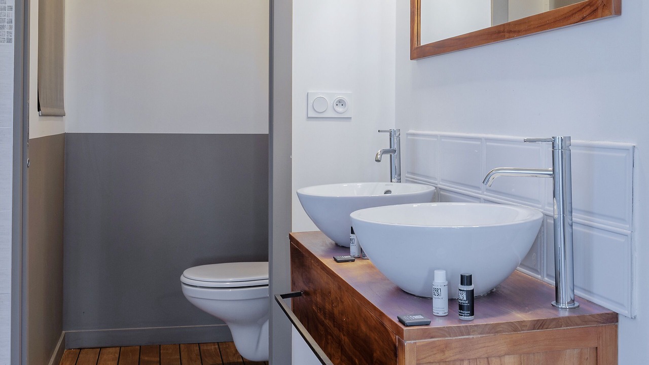 Photo of Bathroom in Crespieres