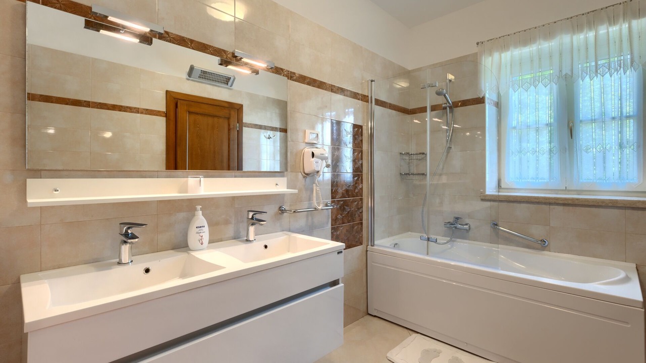 Photo of Bathroom in Kringa