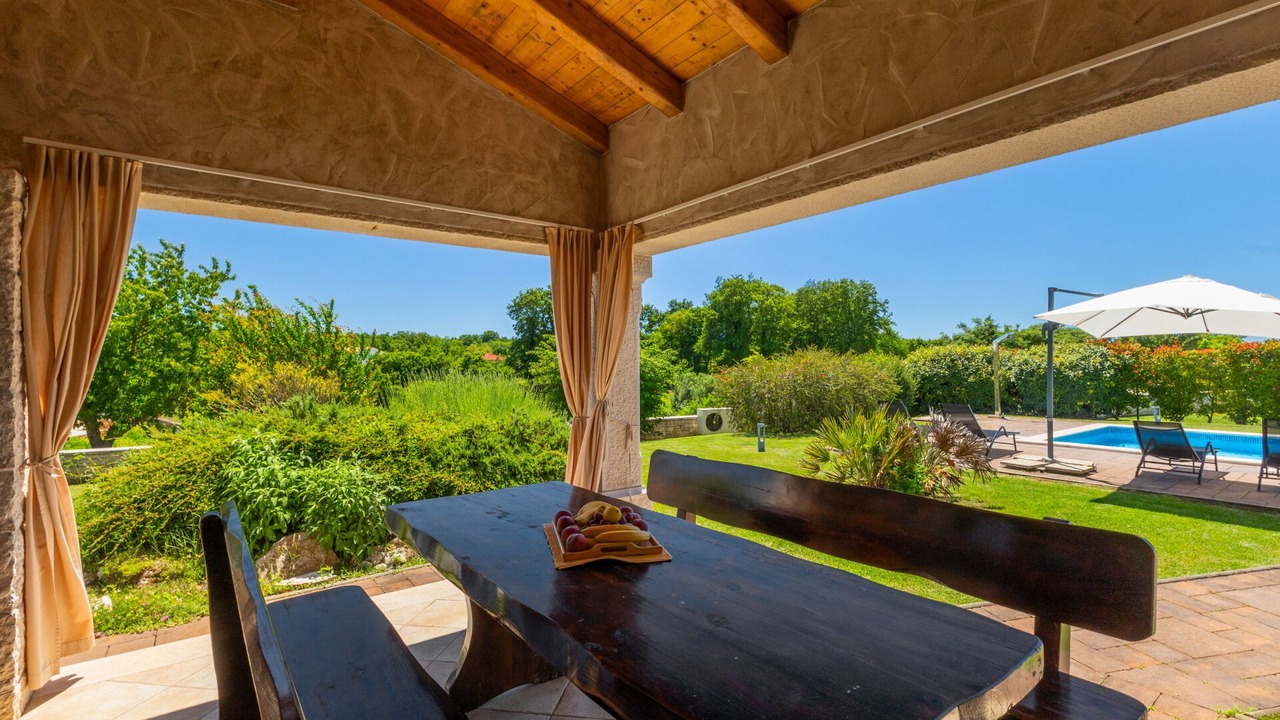Photo of Outdoor in Kringa