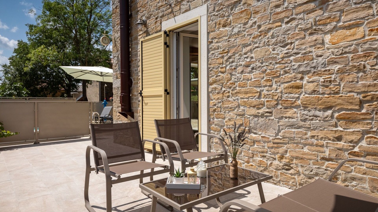 Photo of Patio Balcony in Livade