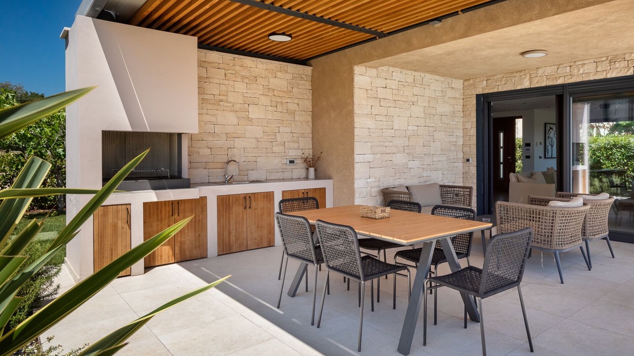 Photo of Outdoor in Kadumi