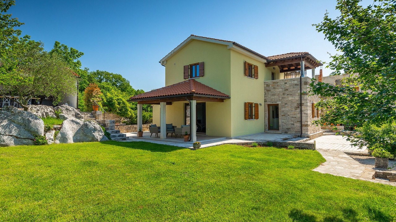 Photo of Outdoor in Makovci