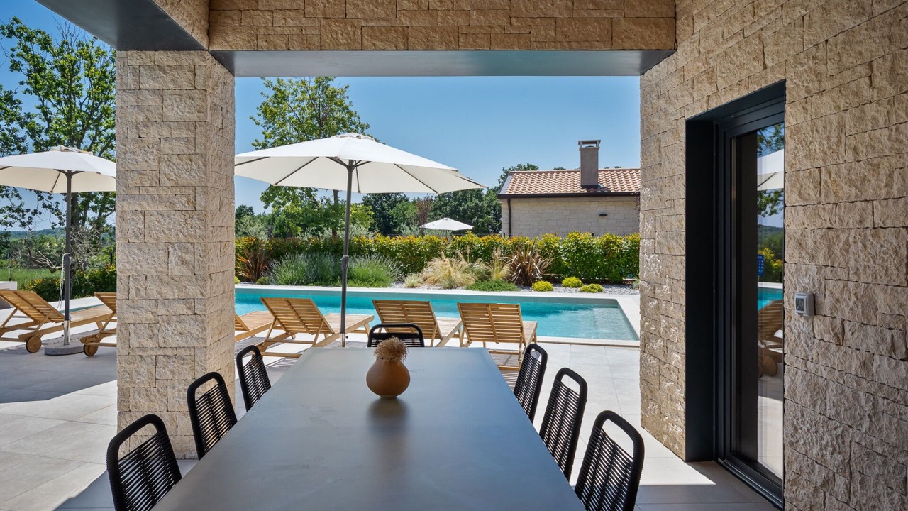 Photo of Outdoor in Kadumi