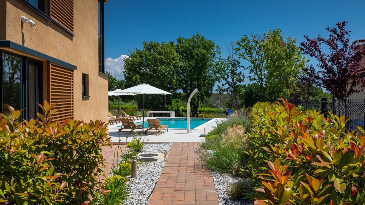 Photo of Outdoor in Kadumi