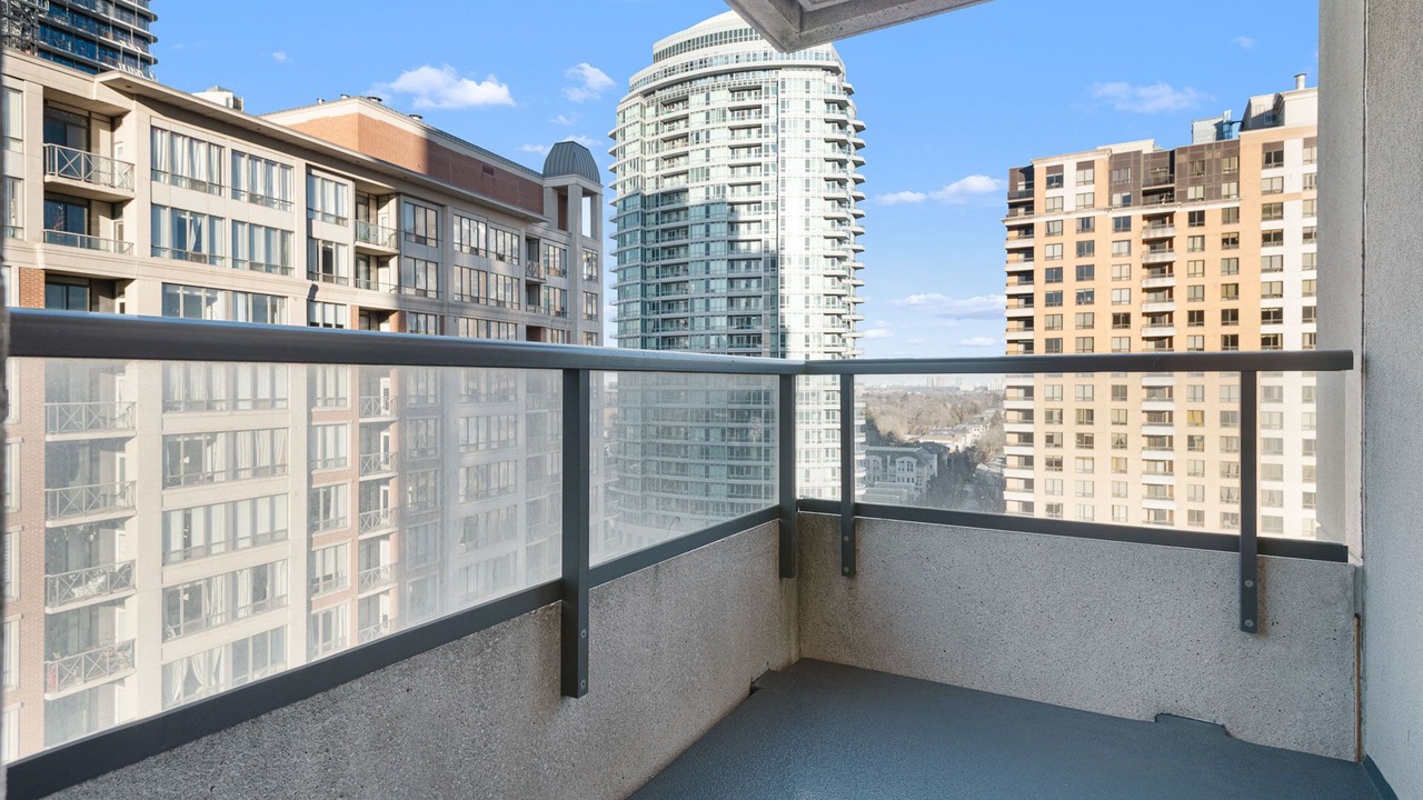 Photo of Outdoor in Willowdale