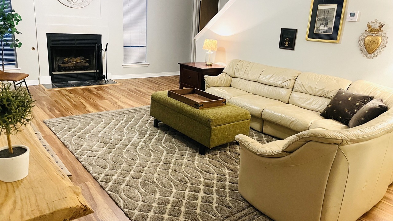 Photo of Livingroom in Mandeville