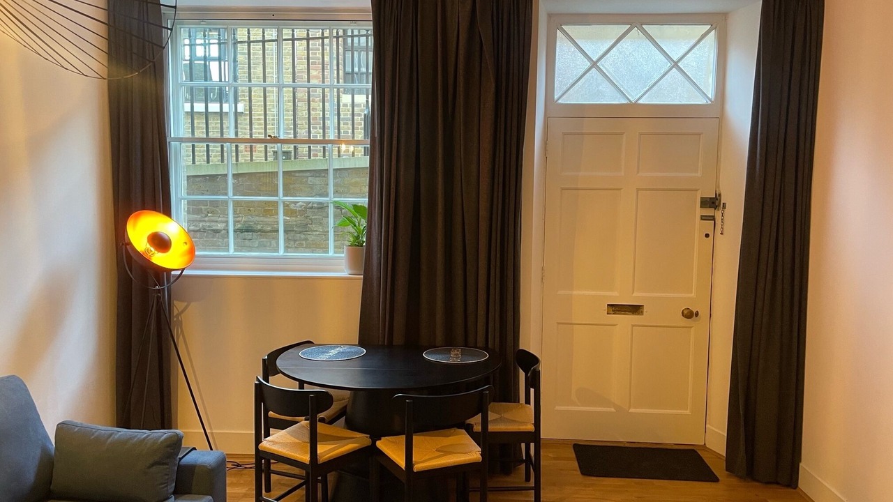 Photo of Livingroom in South Richmond