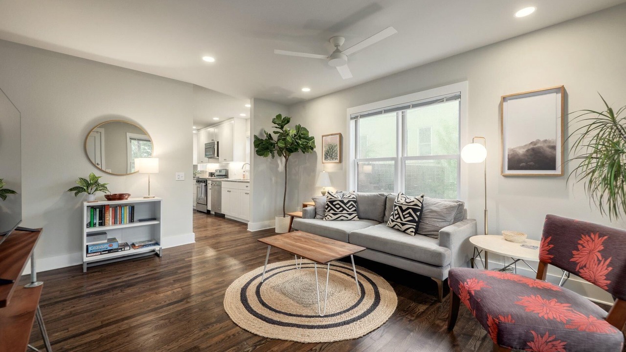 Photo of Livingroom in Barton Heights