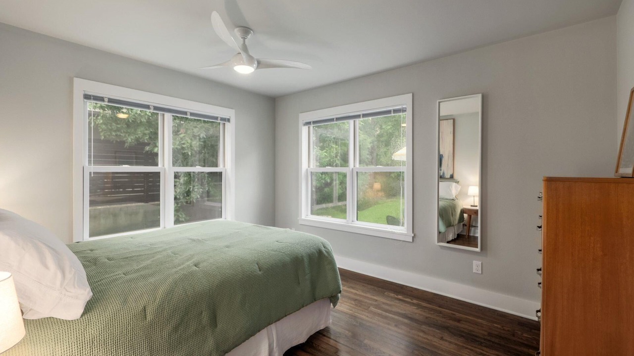 Photo of Bedroom in Barton Heights